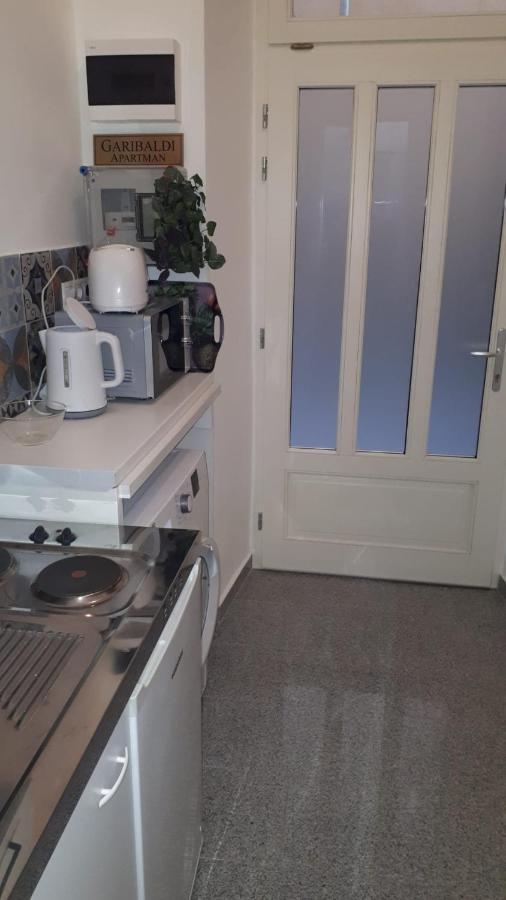 Garibaldik Apartman Βουδαπέστη Εξωτερικό φωτογραφία